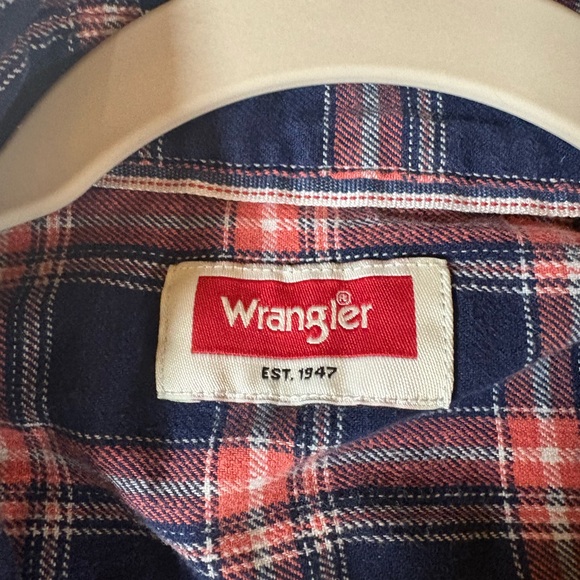 Wrangler Men's Blue & Salmon Plaid Shirt size L - Picture 6 of 12